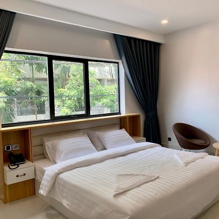 Nico'S Hotel And Skybar Siem Reap Exterior foto
