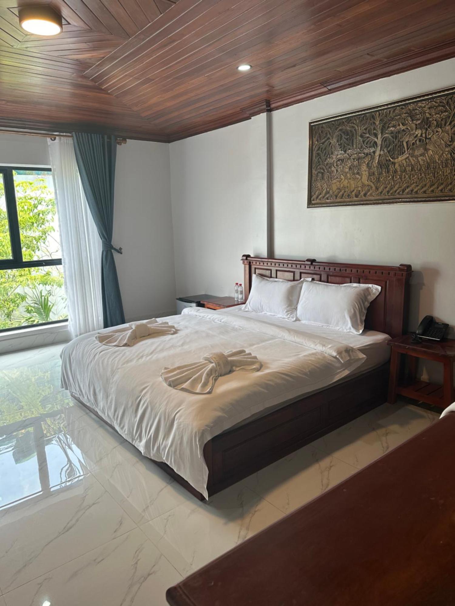 Nico'S Hotel And Skybar Siem Reap Exterior foto